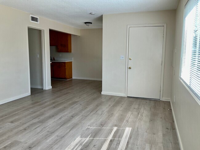 Building Photo - 41606 Marine Dr