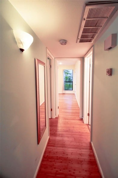 Building Photo - 1601 S Shepherd Dr