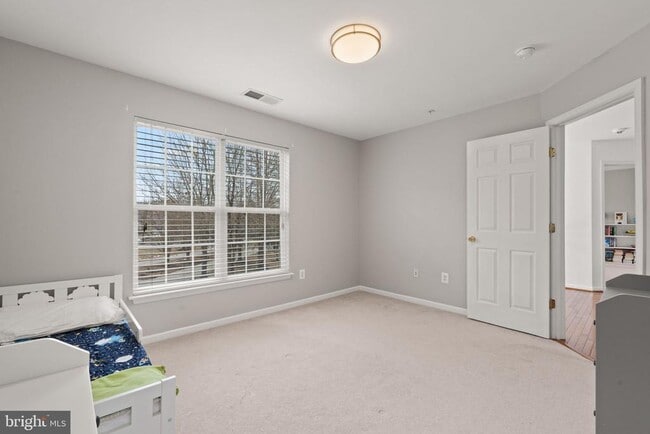Building Photo - 13102 Ogles Hope Dr