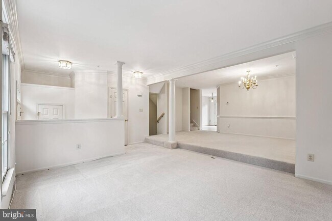Building Photo - 15831 Glacier Ct