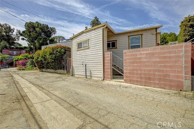 Building Photo - 4018 Somers Ave