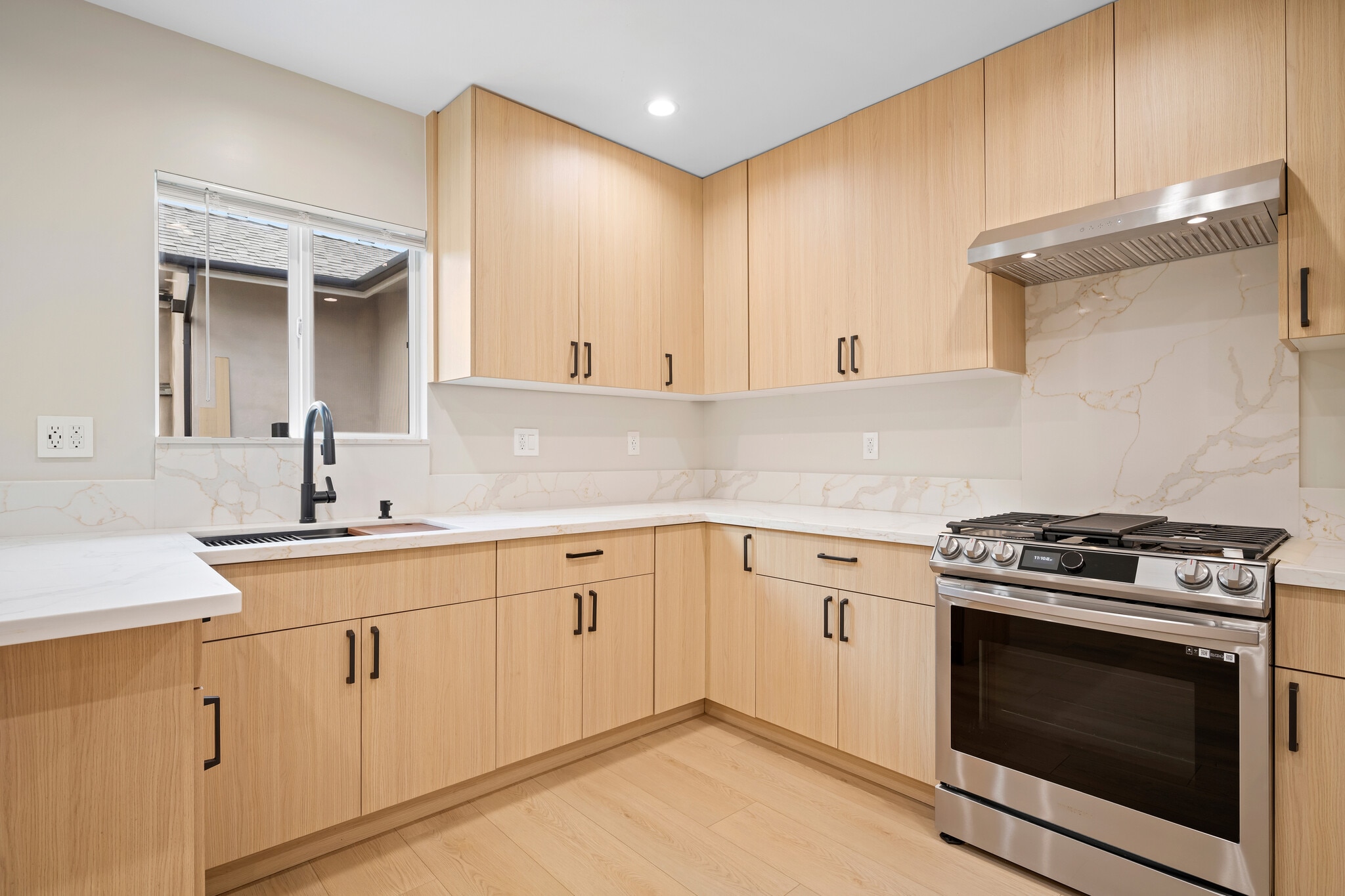 Building Photo - 7727 Gentry Ave