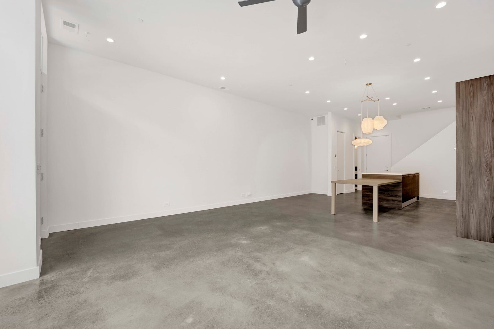 Building Photo - 1017 N Cleveland Ave