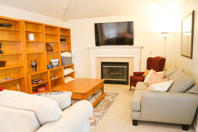 Building Photo - 9184 S Winter Wren Dr