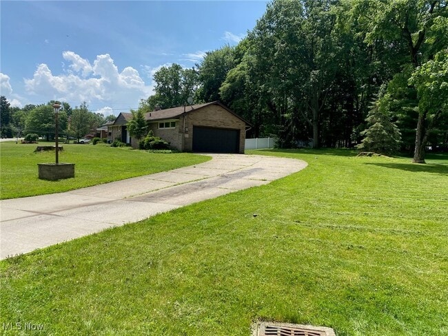 Primary Photo - 8260 Overlook Ave