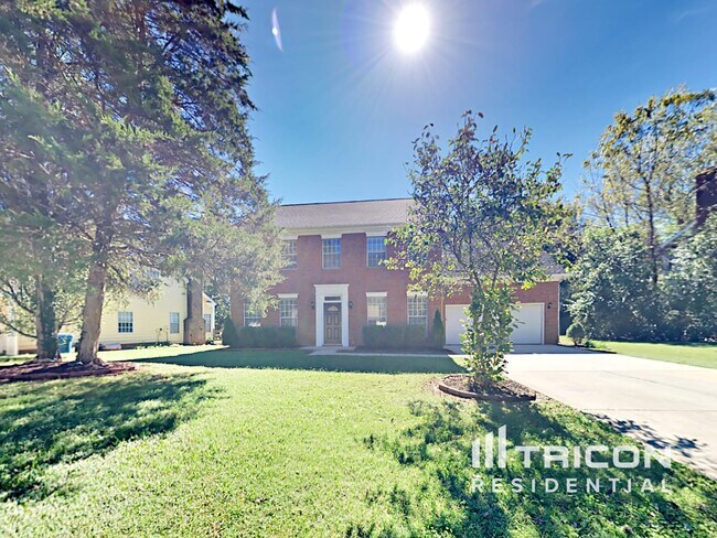 Building Photo - 2906 Laurel Wood Dr