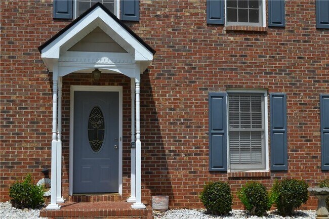 Building Photo - 1591 Willow Bend Way