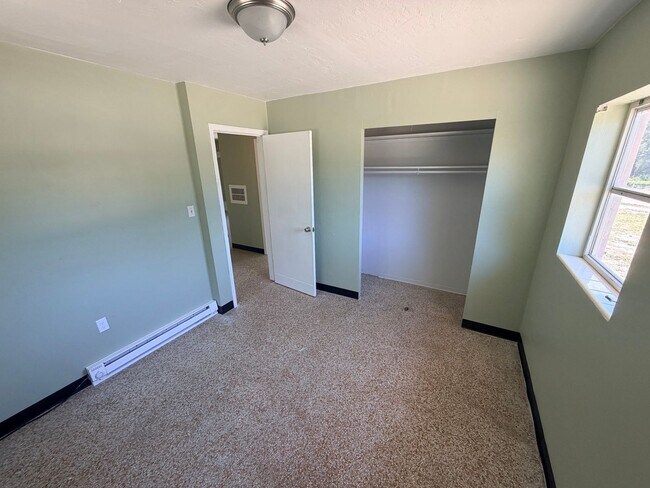 Building Photo - 5403 Tangerine Dr
