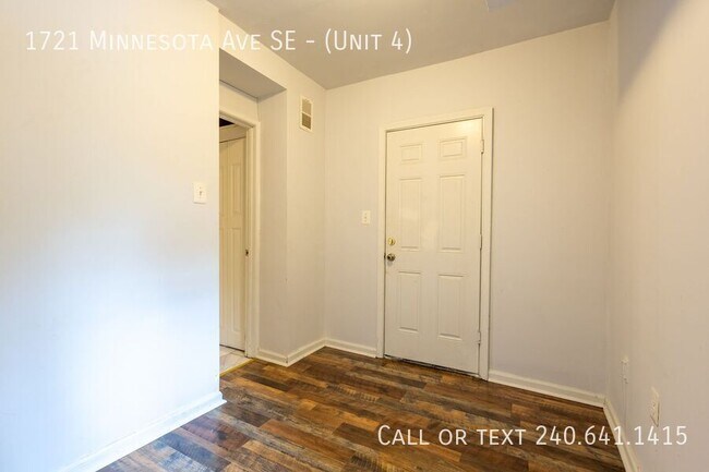 Building Photo - 1721 Minnesota Ave SE