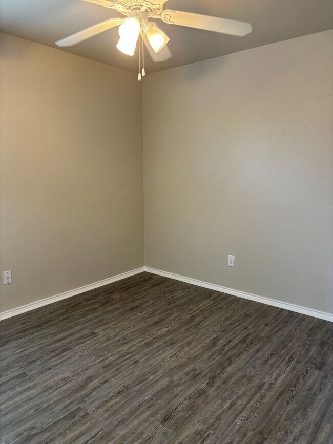 Building Photo - 4/2/2 Keller ISD