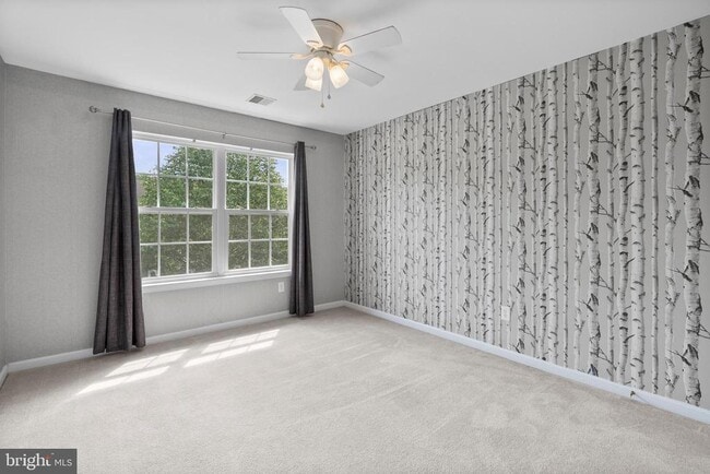 Building Photo - 102 Penns Manor Dr