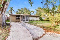 Building Photo - 3615 W Rogers Ave