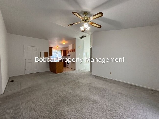 Building Photo - 628 Long Valley Rd