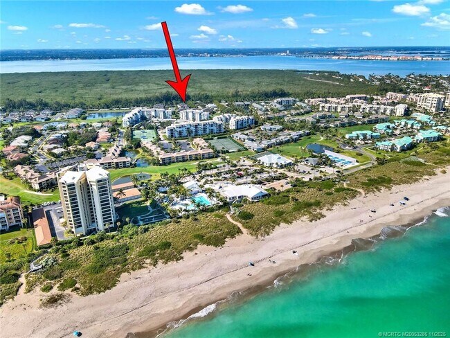 Building Photo - 301 S Compass Dr