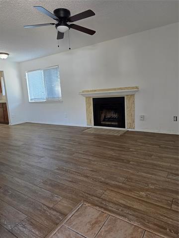 Building Photo - 2411 Springmont Ct