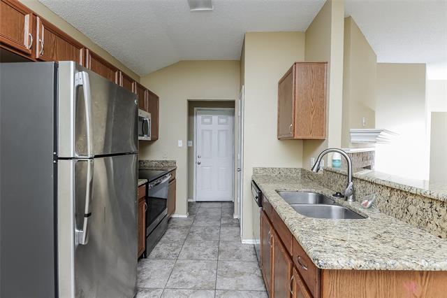 Building Photo - 7208 Avington Way