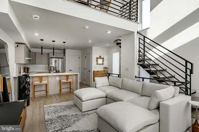 Building Photo - Hagert Street Estates