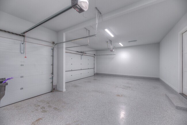 Building Photo - 4608 S Retana Ave W