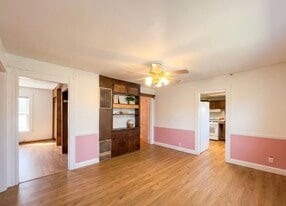 Building Photo - 82 Flint St