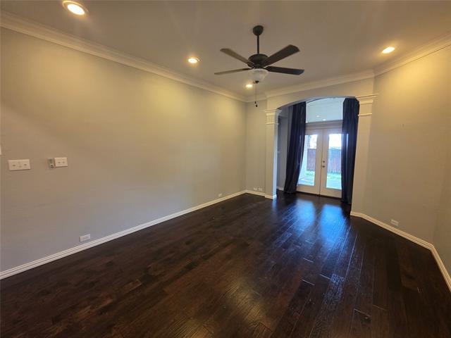 Building Photo - 2717 Cliffwood Dr