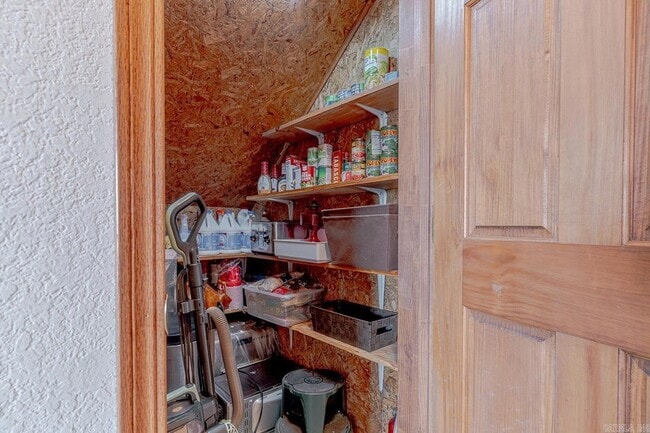 Building Photo - 101 Star Rd