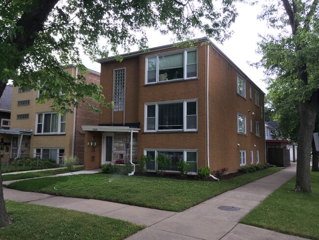 Building Photo - 7660 Adams St