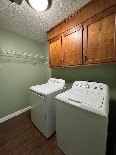 Building Photo - 1831 Huckleberry Dr