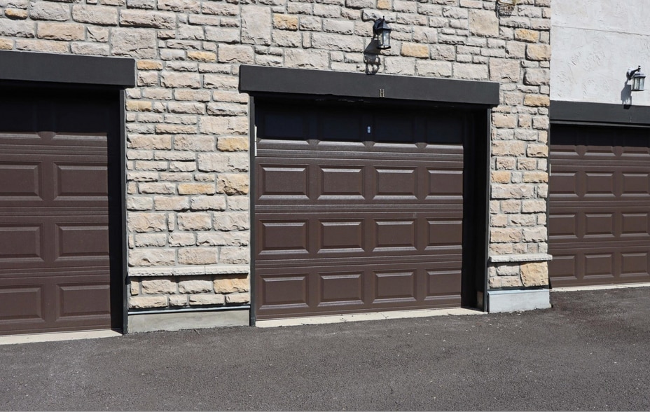 Building Photo - 6017 Craughwell Ln