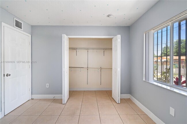 Building Photo - 760 NW 80th St