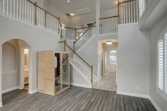 Building Photo - 1408 S Friendswood Dr