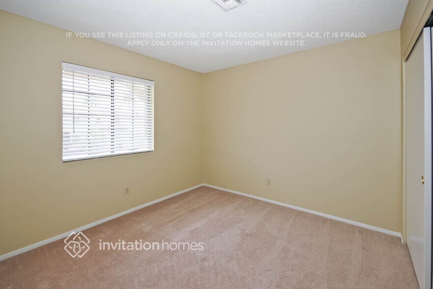 Building Photo - 8404 Stapleton Ave