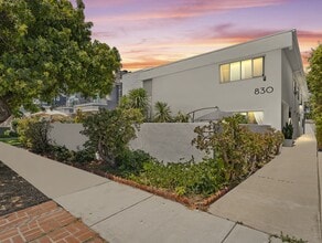 Building Photo - Welcome to 830 E. Coronado Ave.