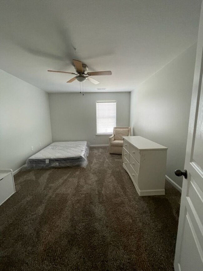 Building Photo - Knoxville 37932 -  Hardin Valley Schools -...