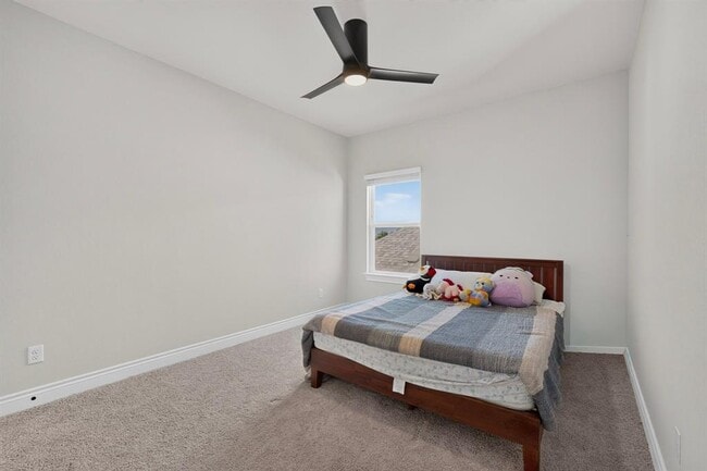 Building Photo - 108 Red Camella Dr