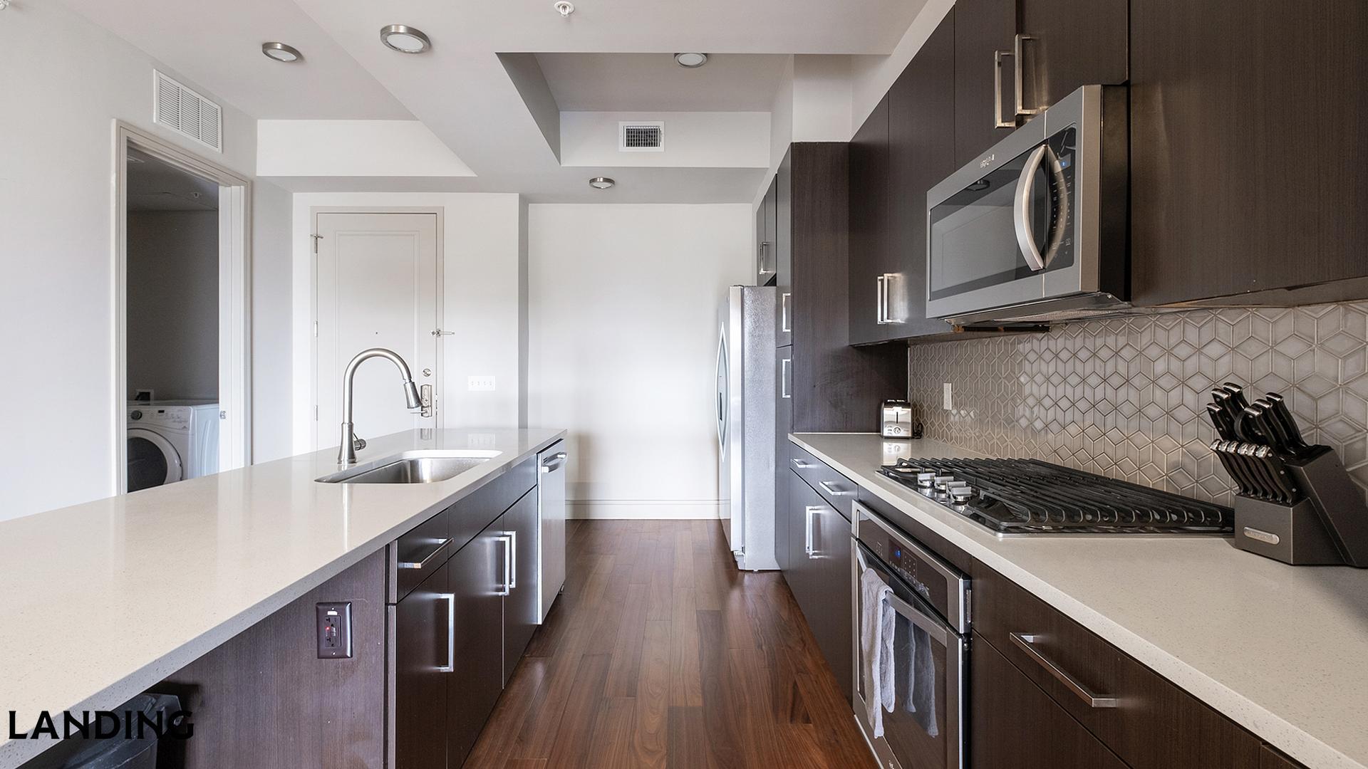 Building Photo - 1414 Wood Hollow Dr