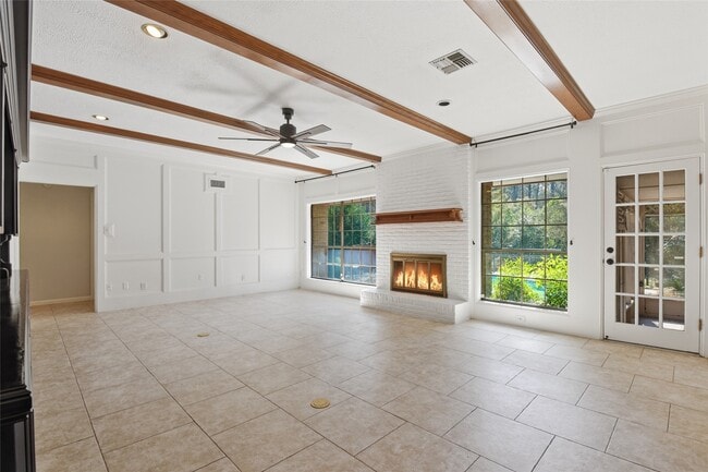 Building Photo - 3718 Wildwood Ridge Dr