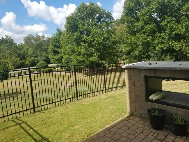 Building Photo - Coming Soon! 5BR/4.5BA | Newly Renovated Single Family Home | In Cortona!