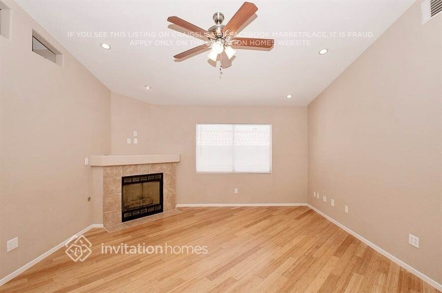 Building Photo - 1229 Autumn Ridge Cir