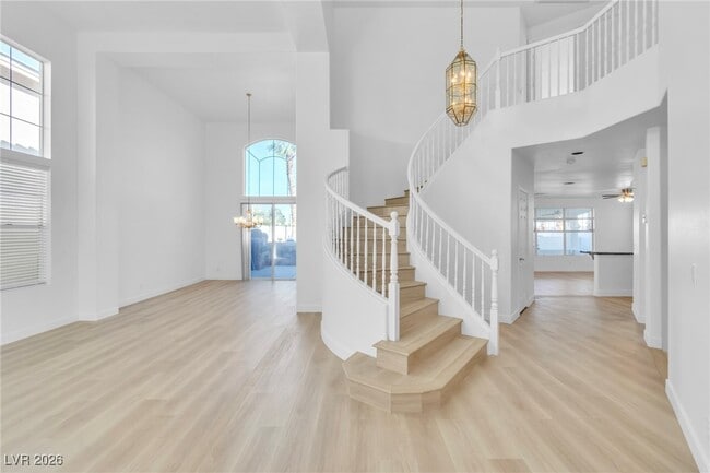 Building Photo - 3986 Windansea St