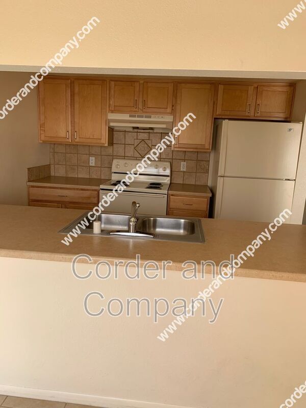 Building Photo - 13226 Candelaria Rd NE