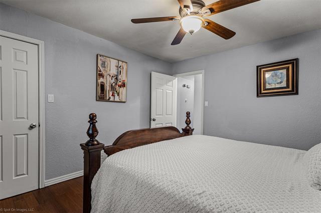 Building Photo - 1531 Pickwick Ln