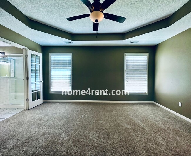 Building Photo - Fantastic South Overland Park Home in Blue...