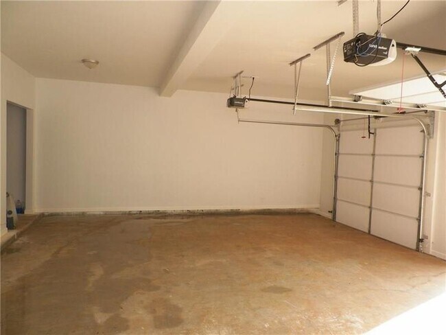 Building Photo - 4850 Griggs St
