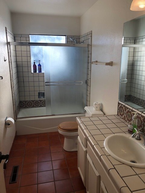 Building Photo - Great Three Bedroom House Carmel Valley