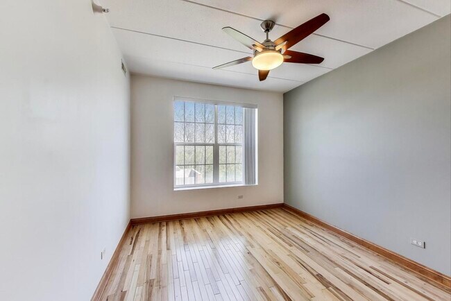 Building Photo - 16671 Liberty Cir