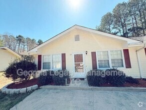 Building Photo - 125 Creek Side Dr