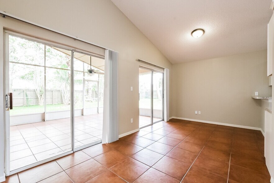 Building Photo - 1199 Twin Rivers Blvd