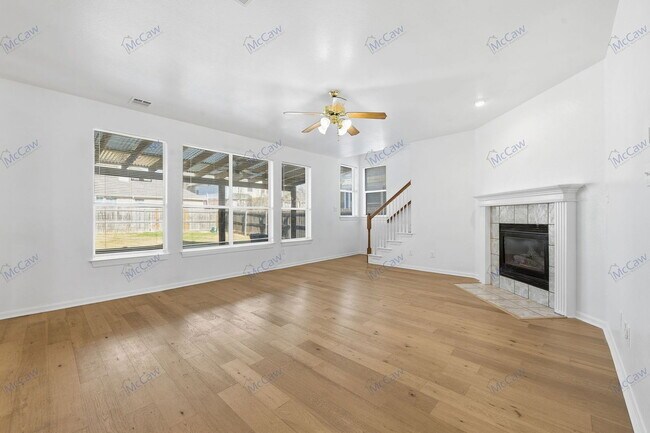 Building Photo - 3833 Tidball Dr