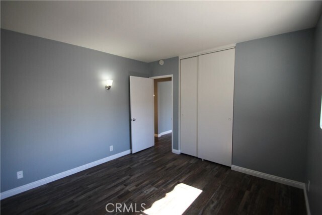 Building Photo - 2614 Graham Ave