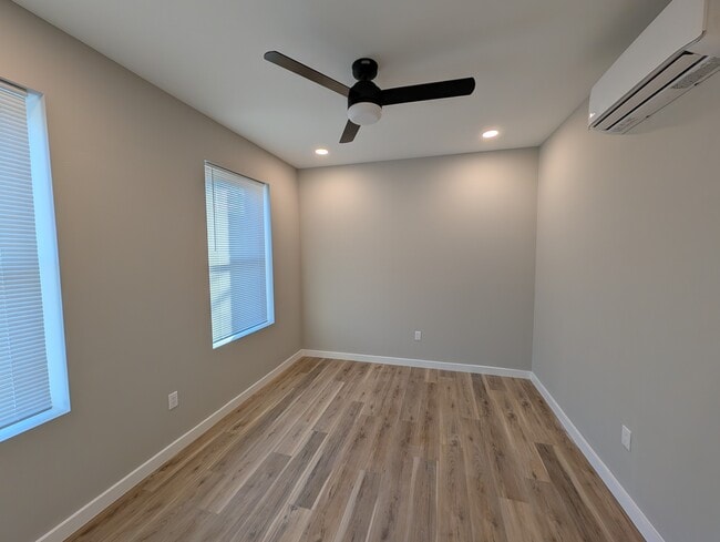 Building Photo - 4250 Lancaster Ave